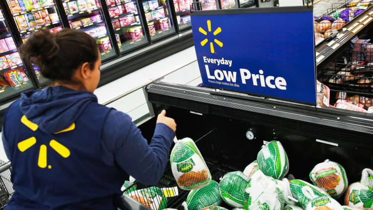 Telsey:  Wal-Mart's wage hike is a win for employees and win for sales
