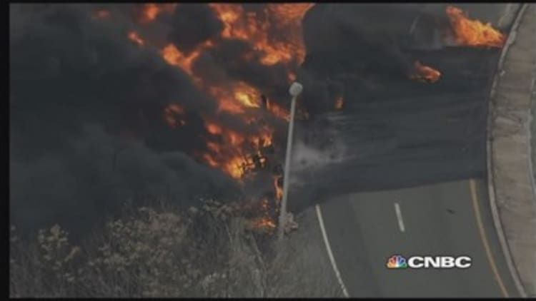 Tanker explodes on highway in southern New Jersey