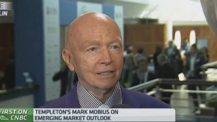 Mobius: Expect investment in Russia