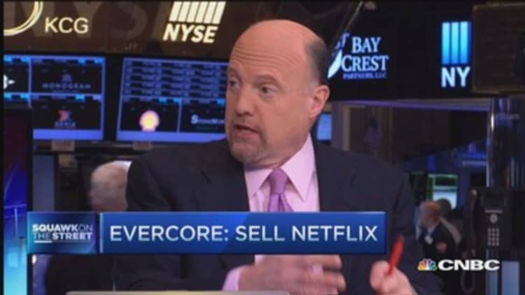 Cramer: Don't be bearish on Netflix