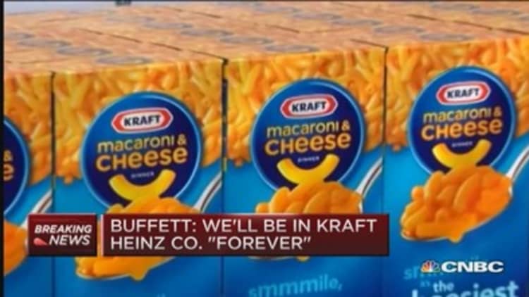 Buffett in Kraft Heinz stock 'forever'