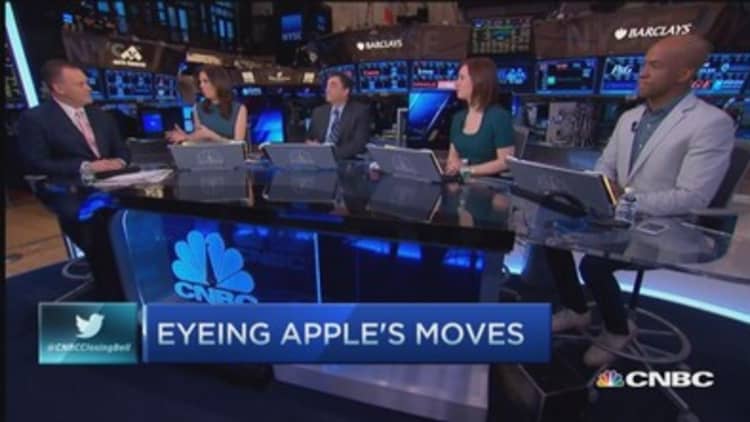 Eyeing Apple's moves