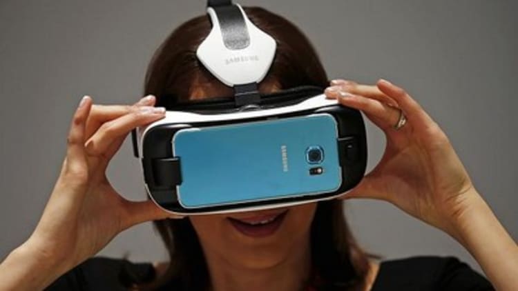 Samsung Gear VR: Unboxed 