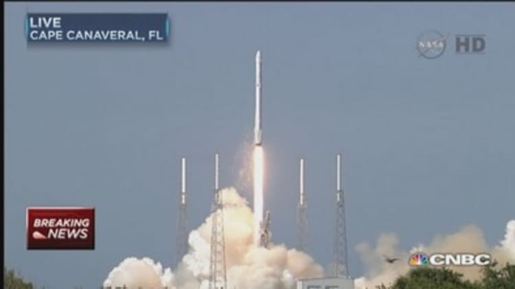 Watch SpaceX rocket launch