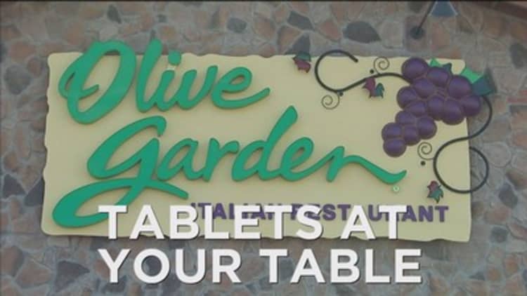 Olive Garden adding tablets