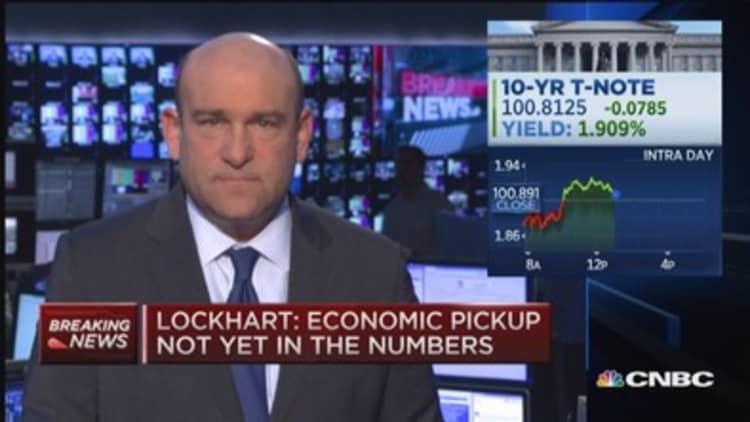 Murky economic picture not ideal: Lockhart 