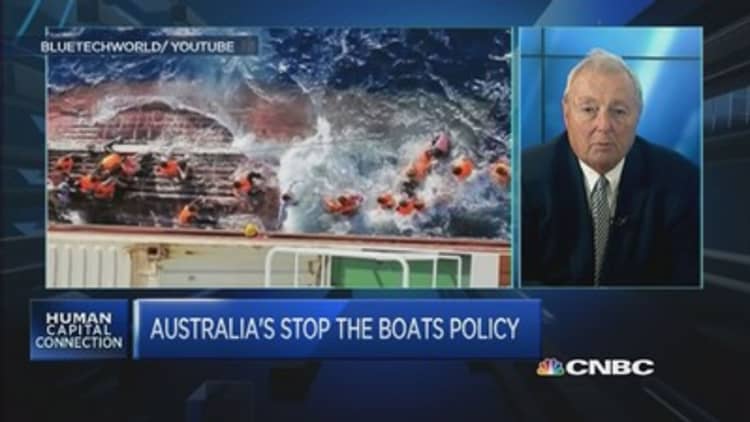 Australian PM urges Europe to turn away migrant boats