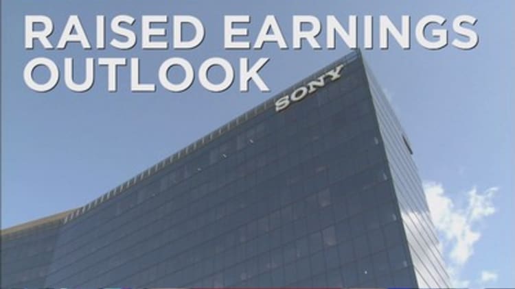Sony raises earnings outlook