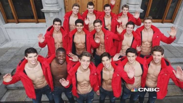 Abercrombie ends shirtless model ads