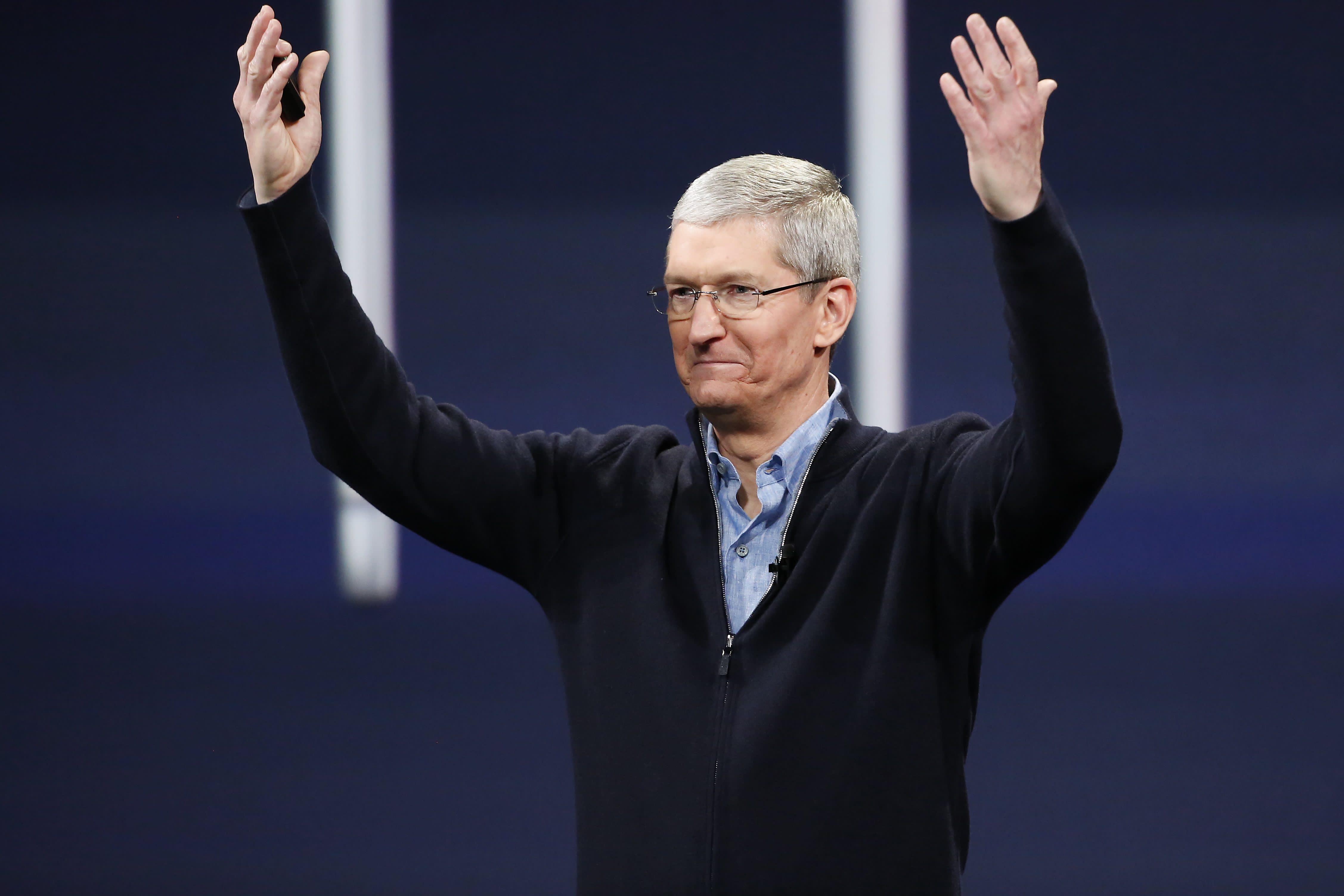 تنقل Apple زر “إنهاء المكالمة” على iPhone إلى المركز في أحدث إصدار تجريبي