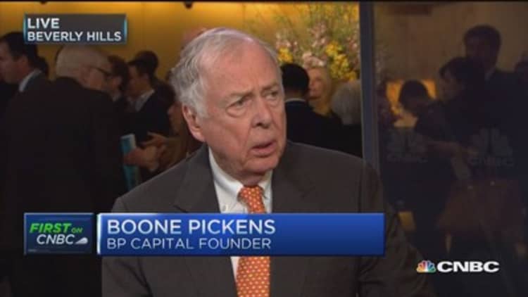 Oil and natural gas will be higher in 1-yr: Boone Pickens