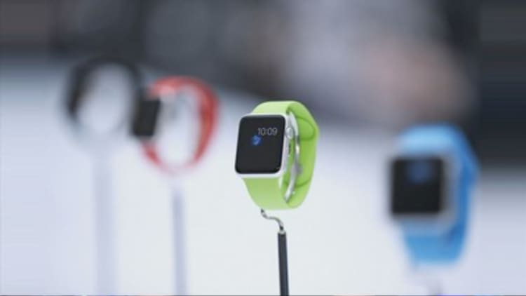 Apple Watch problems slow rollout