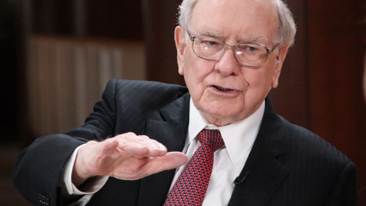 Buffett loses about $700M on IBM