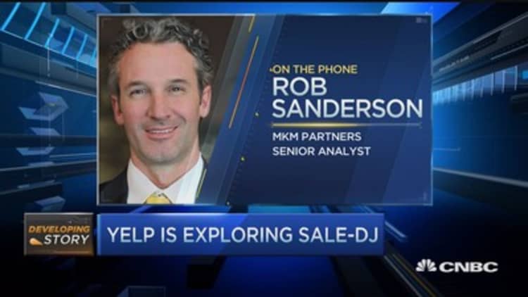 Analyst: Yelp doesn't need to sell