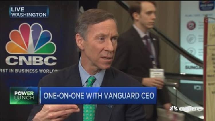 Vanguard CEO: Don't apply bank regulations to non-bank models