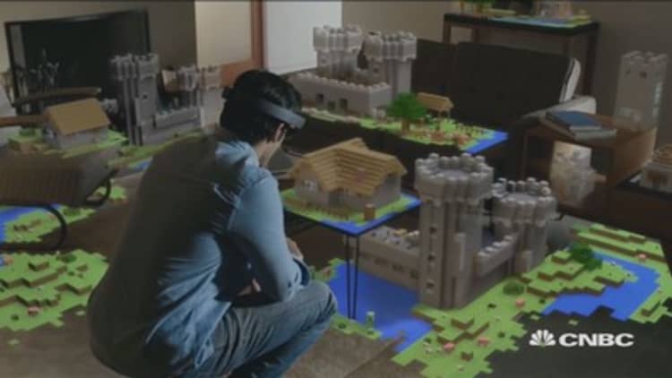 Google, Microsoft bring virtual reality home