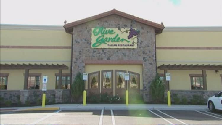 Olive Garden hopes to rake in the dough