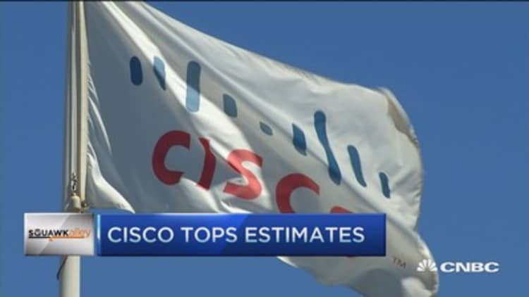 Cisco flat, should consolidate enterprise: Blodget