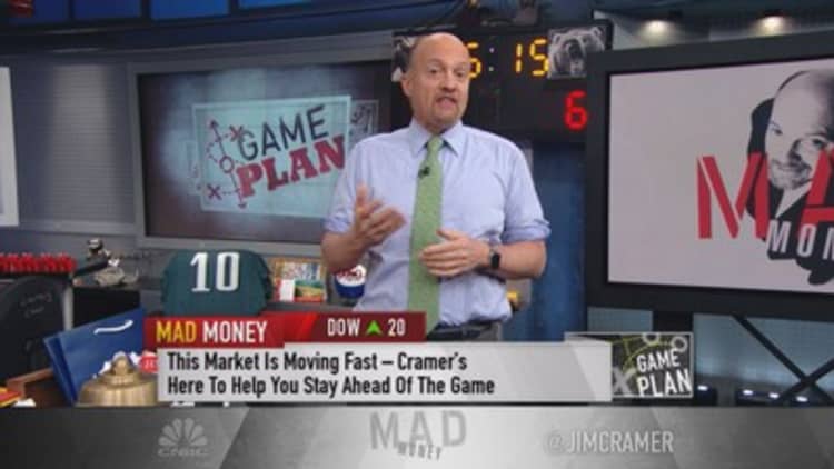 Cramer: Next week jam-packed with retail earnings 