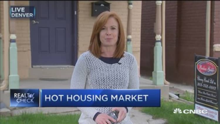 Denver's hot housing market sparks bidding wars