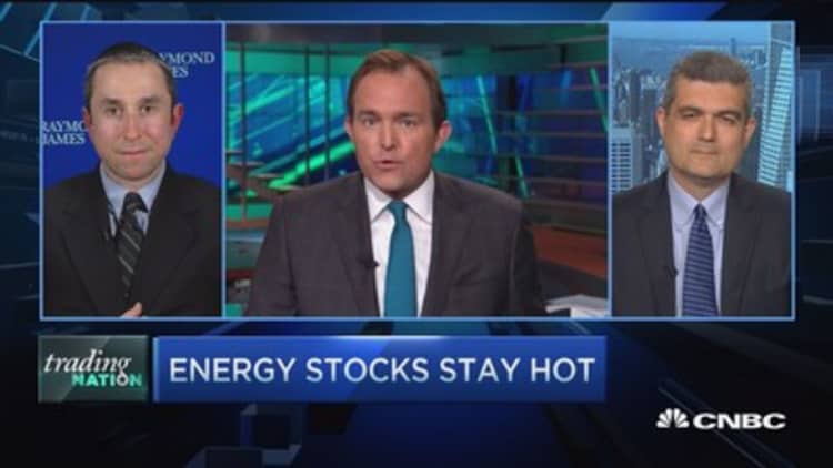Energy stocks stay hot