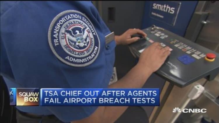 TSA chief out after agents fail airport breach test