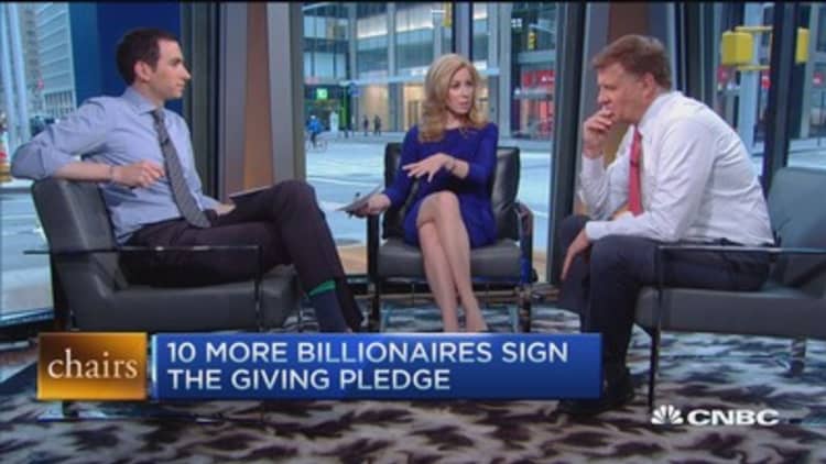 Ten more billionaires sign Giving Pledge