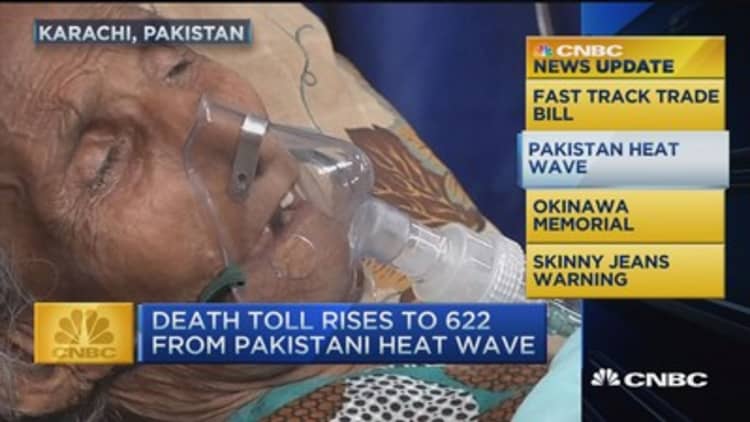 CNBC update: Pakistani heat wave kills hundreds