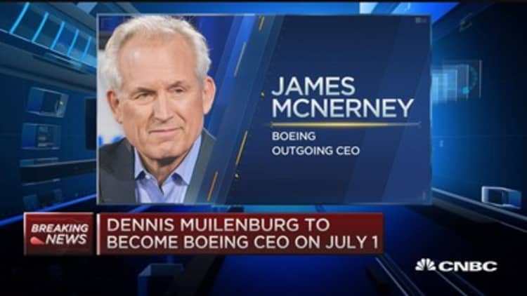 Boeing gets new CEO