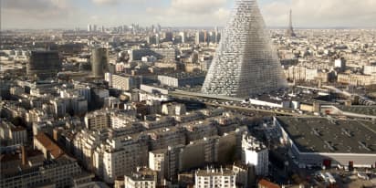 Paris approves first skyscraper in 40 years