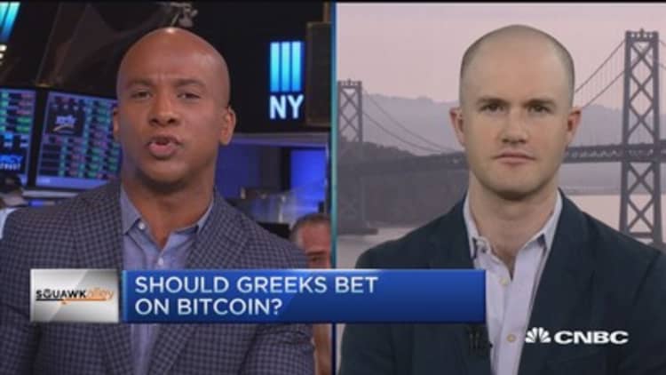 Should Greeks bet on Bitcoin? 