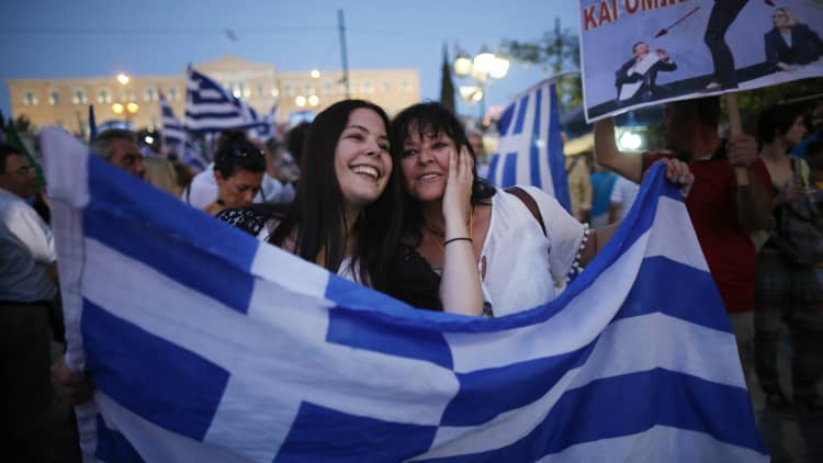 Huge 'no' rally in Syntagma Square