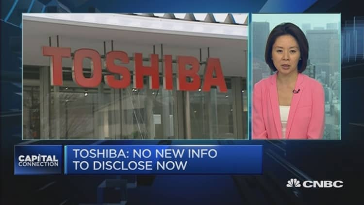 Behind the plunge in Toshiba shares