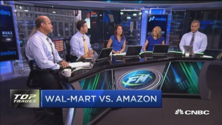 Wal-Mart goes after Amazon