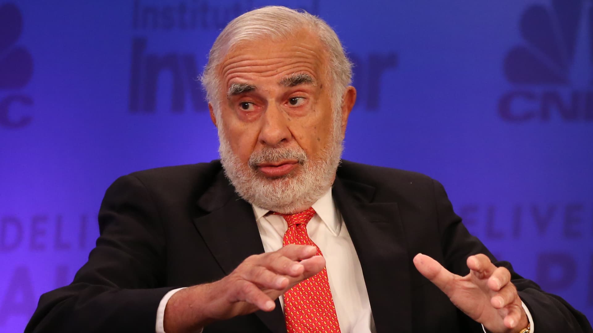 Carl Icahn is expanding his animal-welfare campaign to Kroger, after first targeting McDonald’s