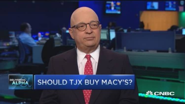 TJX should buy Macy's: Pro 