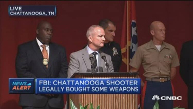 FBI: Chattanooga shooter legally bought weapons