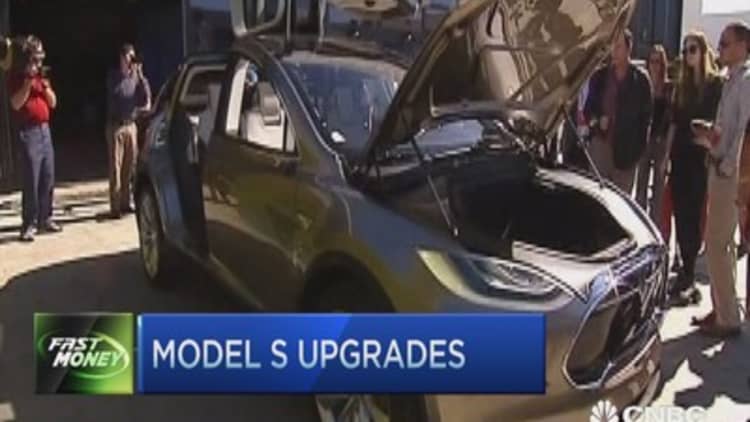 What does Tesla's 'Ludicrous Mode' feel like?