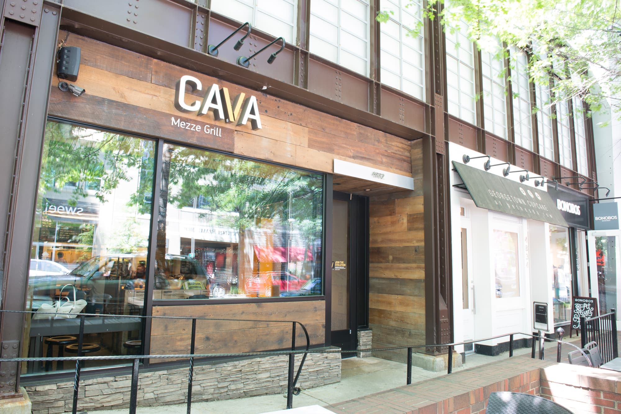 Cava targets suburban growth as the pandemic changes consumption trends