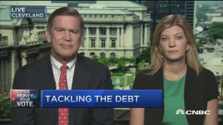 Hot political topic: How to fix the debt