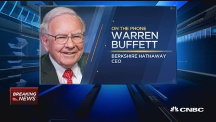 Warren Buffett: GOP race a 'spectator sport'