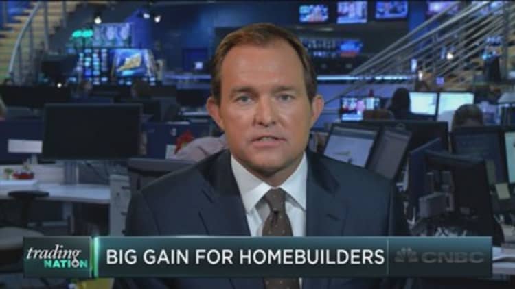 Homebuilding stocks jump