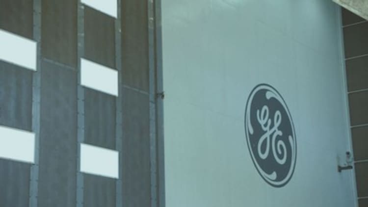 GE wraps up sponsor finance sale