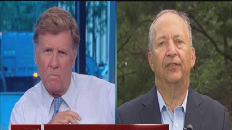 Safer path for Fed: Larry Summers