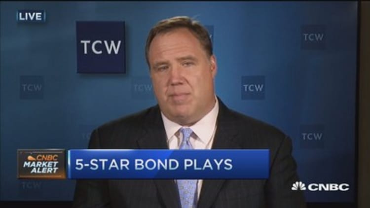 5-star bond plays