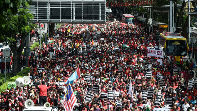 Malaysia's 'biggest scandal' spur protests