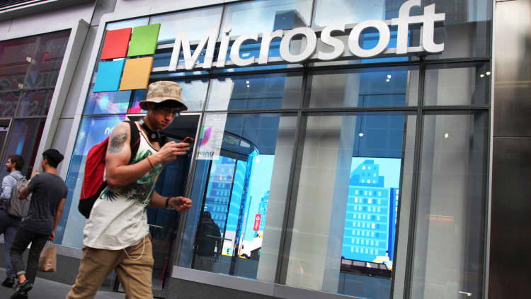 Microsoft's head of stores breaks down brick-and-mortar strategy