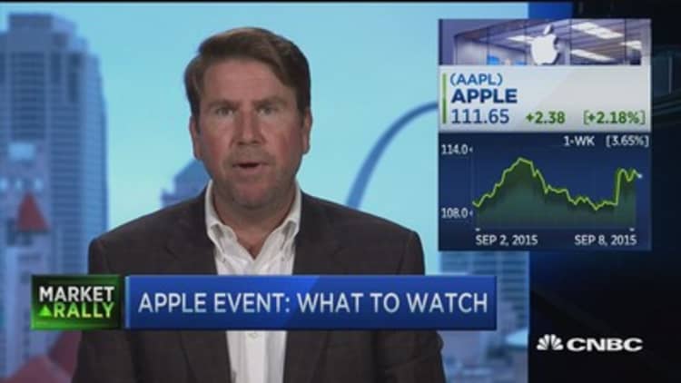 Wall Street awaits Apple event