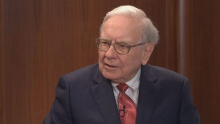 Buffett ups stake in PSX