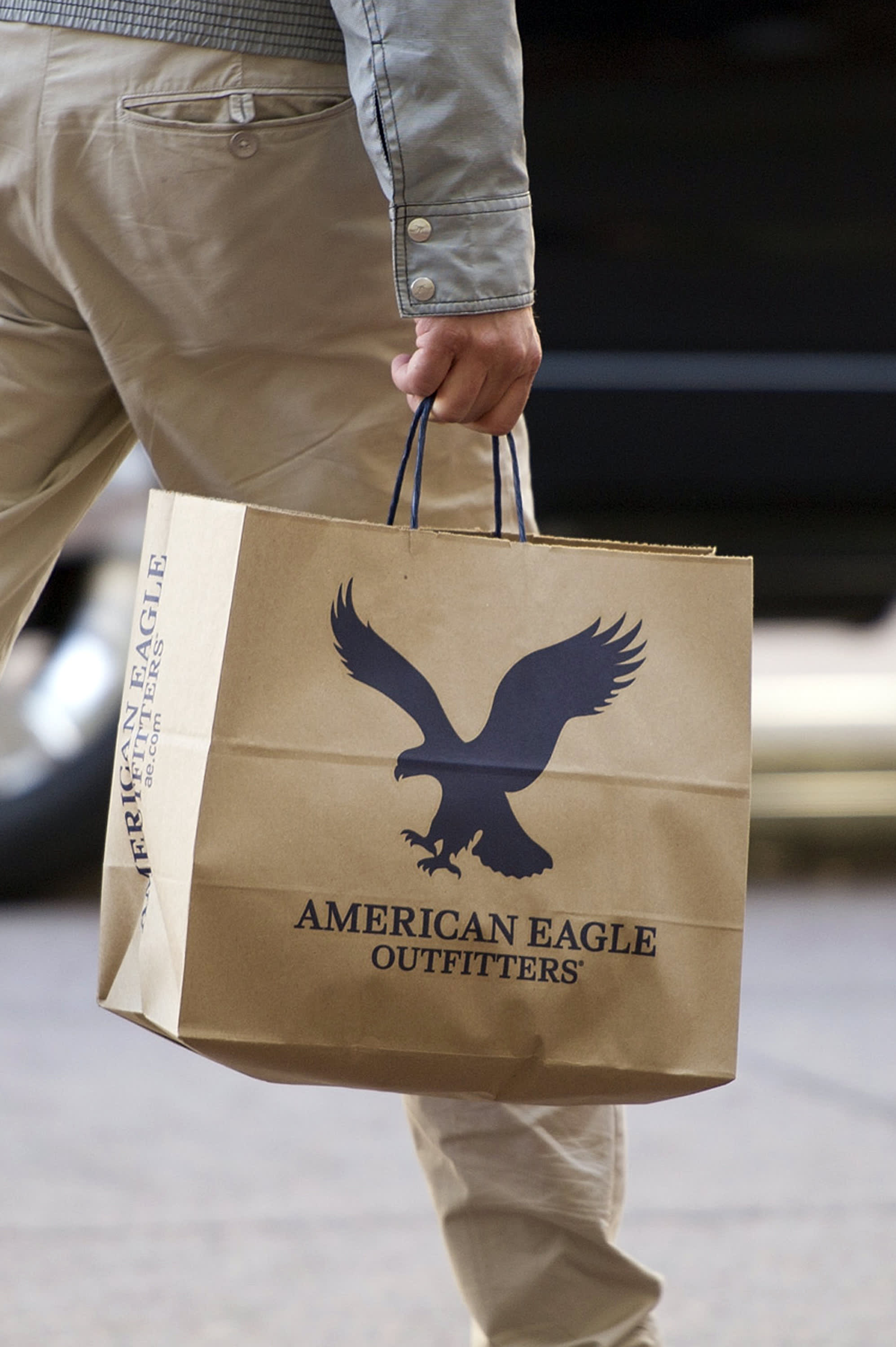 American Eagle Outfitters CEO sees ‘Roaring 20s’ -like tree after pandemic